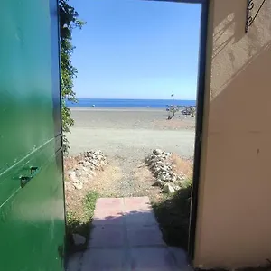Benajarafe, Apartamento En La Playa Apartamento